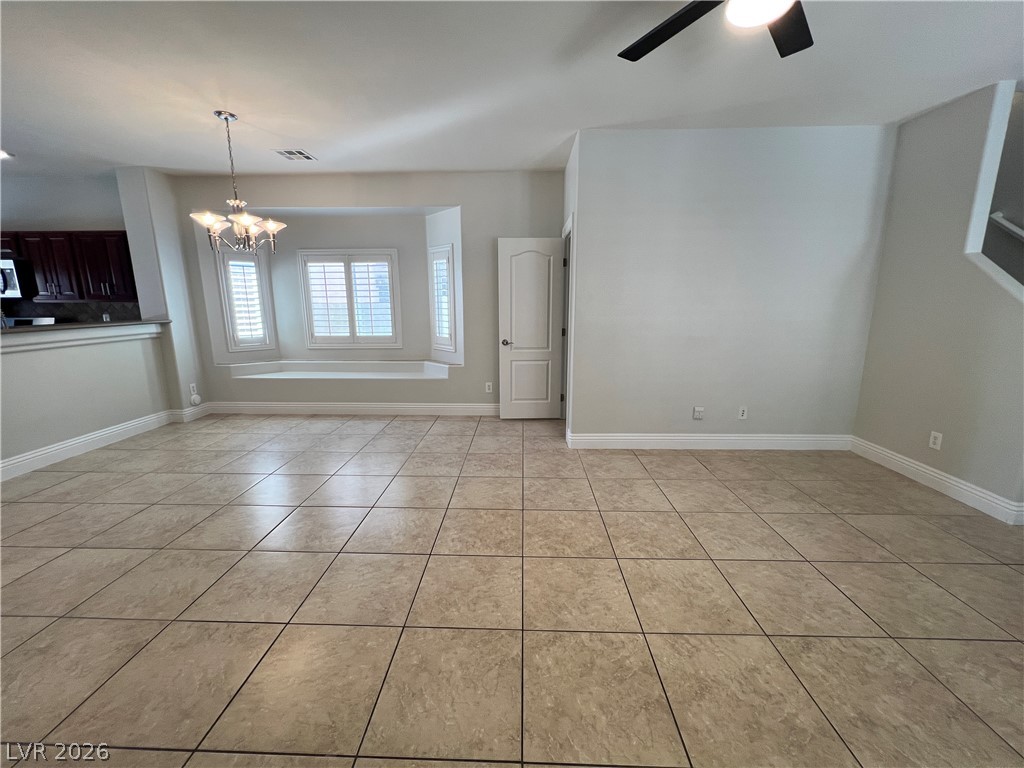 9460 Glendora Valley Street Property Photo 8