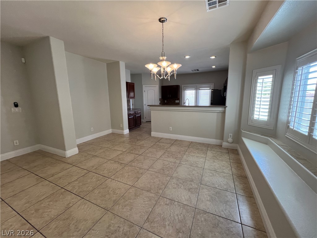 9460 Glendora Valley Street Property Photo 9