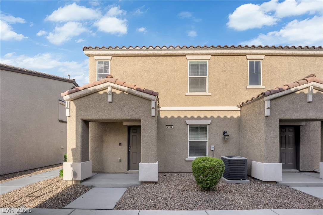 4594 Ingleton Circle Property Photo 25
