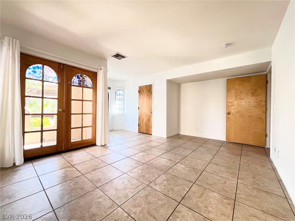 4069 Nook Way B Property Photo 16