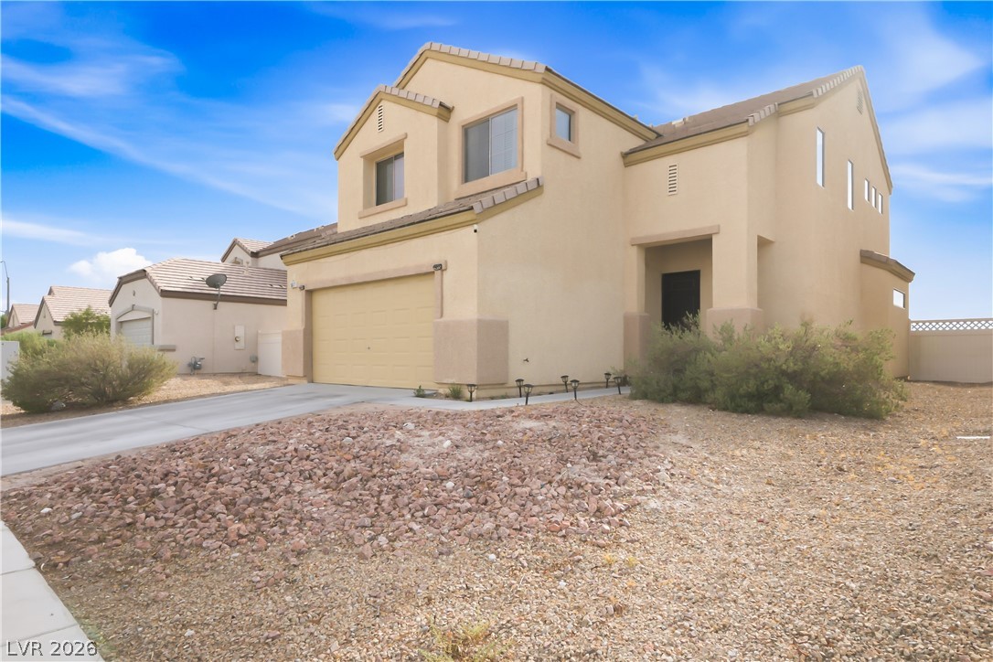 5617 Midnight Breeze Street Property Photo 2
