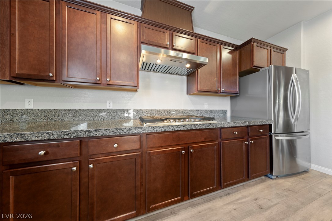 11831 Mino Rio Avenue Property Photo 3