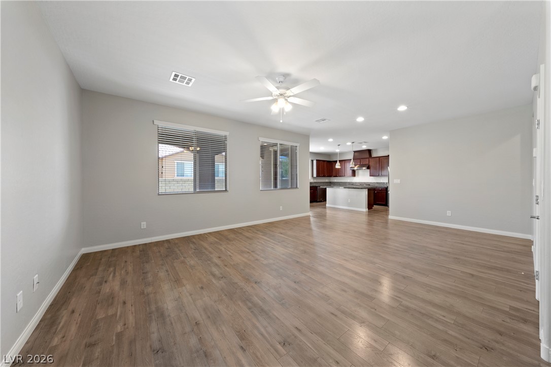 11831 Mino Rio Avenue Property Photo 10