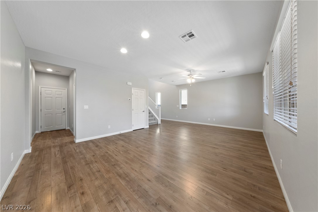 11831 Mino Rio Avenue Property Photo 12