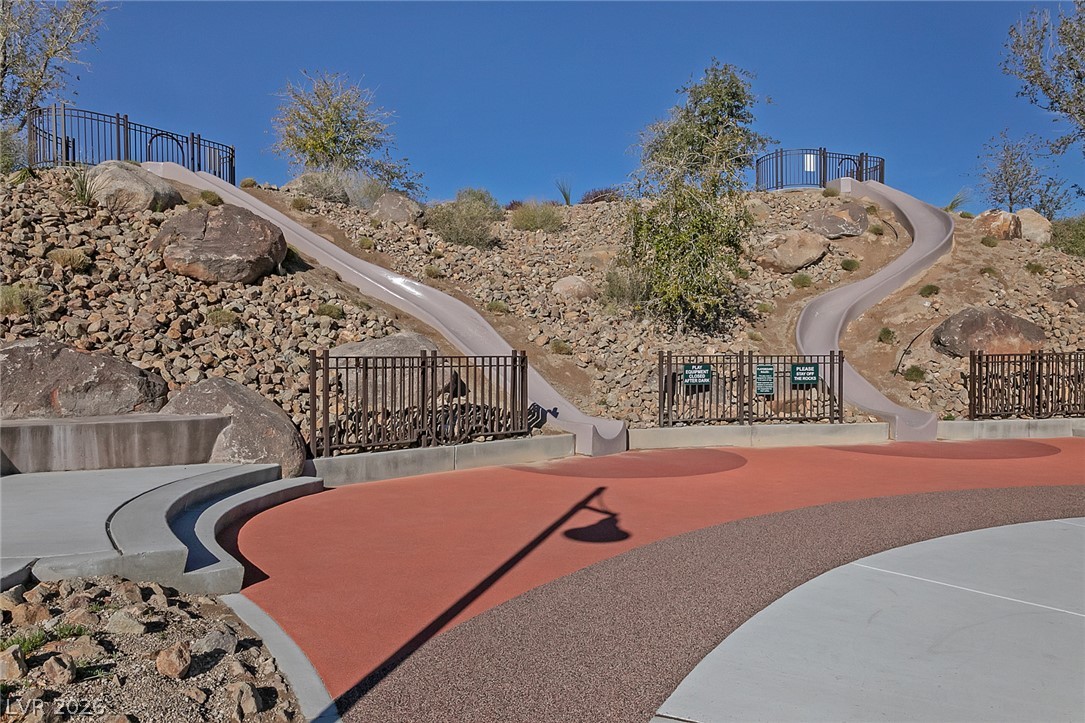 11831 Mino Rio Avenue Property Photo 47