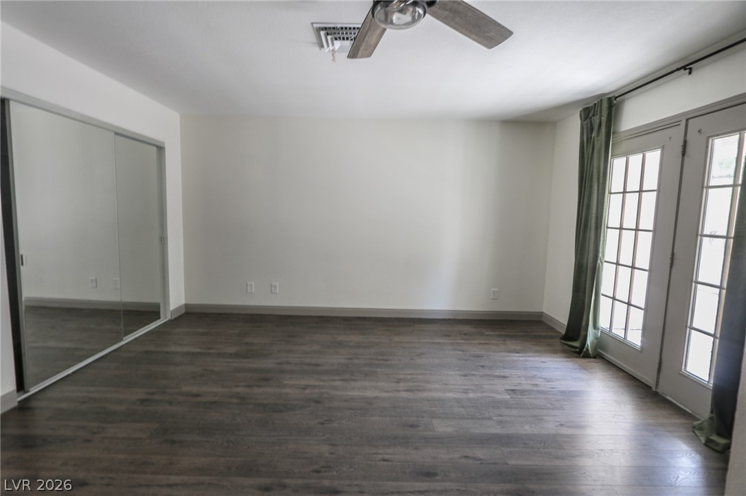 2783 Carnation Lane - Property Photo 6