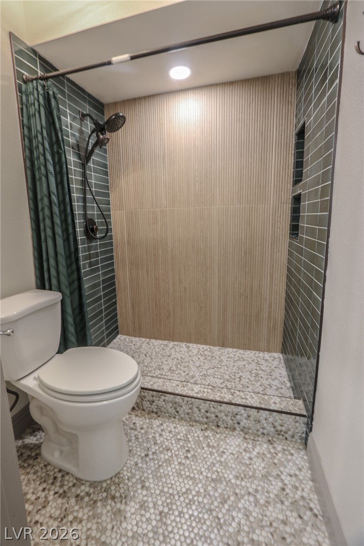 2783 Carnation Lane - Property Photo 8