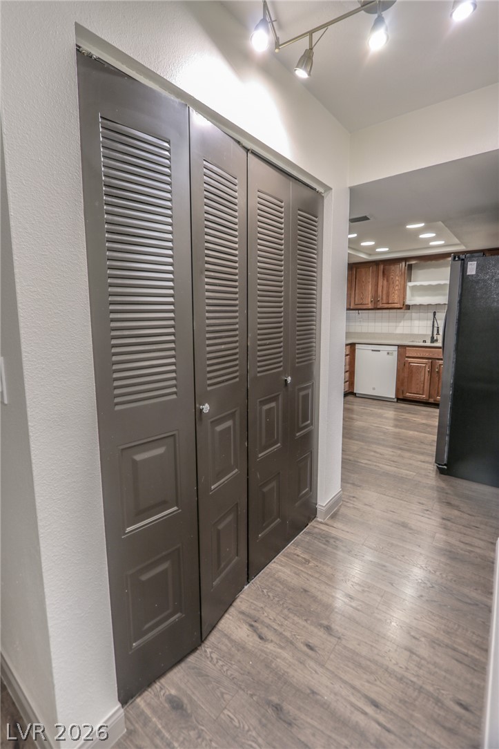 2783 Carnation Lane - Property Photo 14