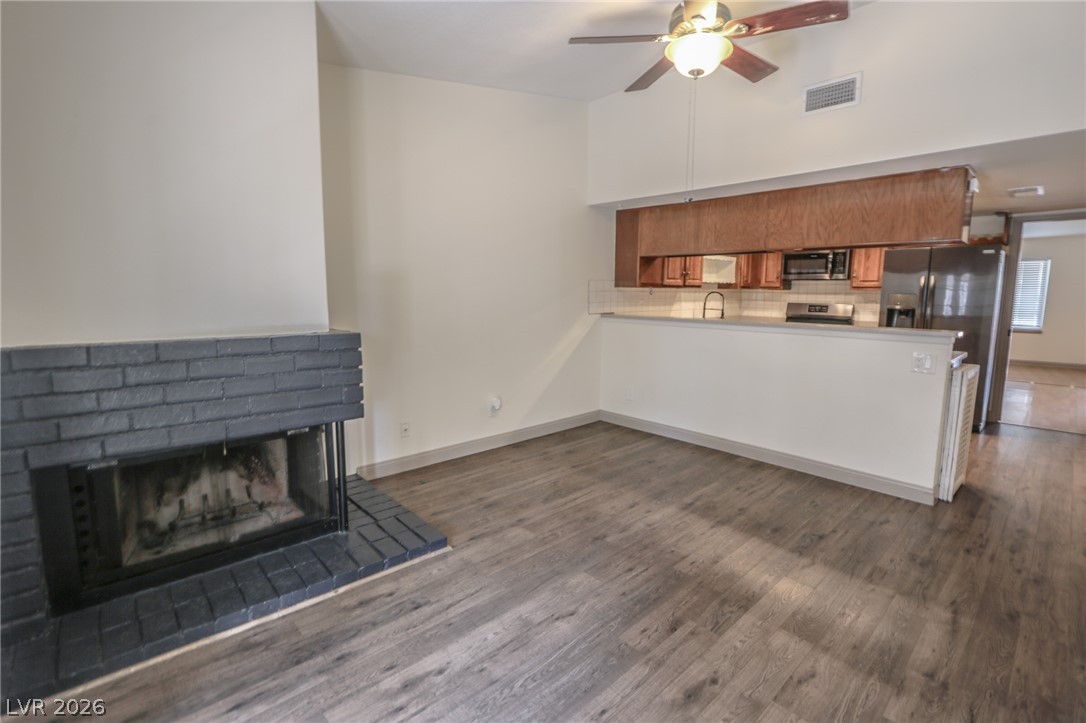2783 Carnation Lane - Property Photo 16