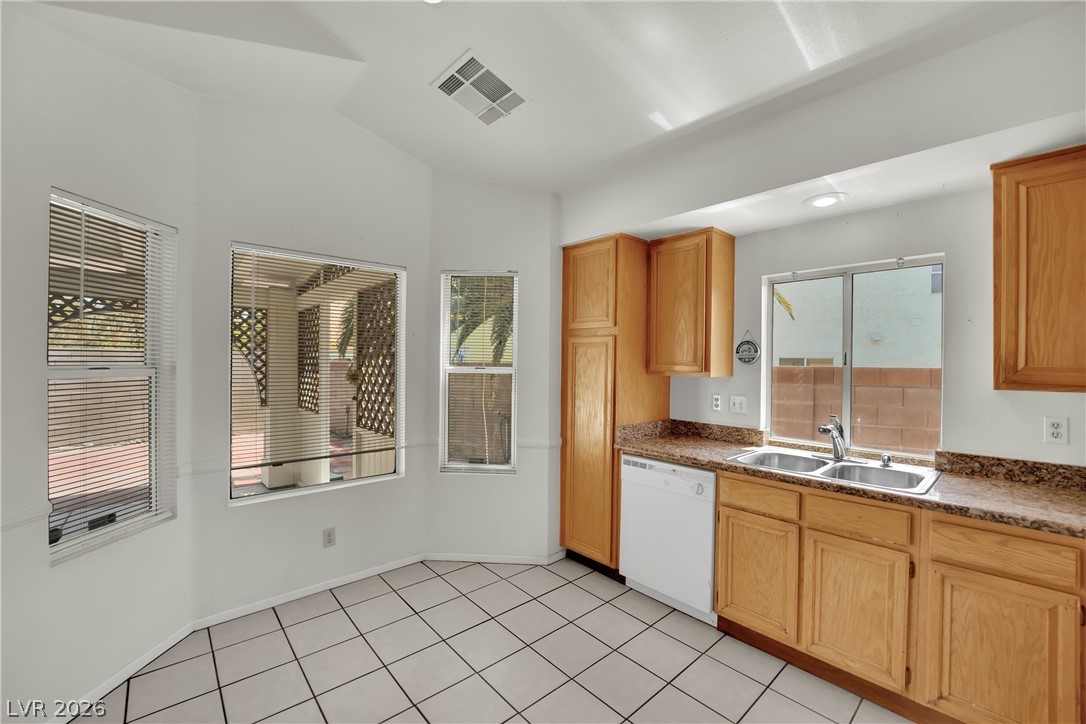 5132 El Nino Lane Property Photo 8