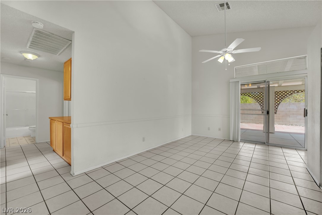 5132 El Nino Lane Property Photo 9
