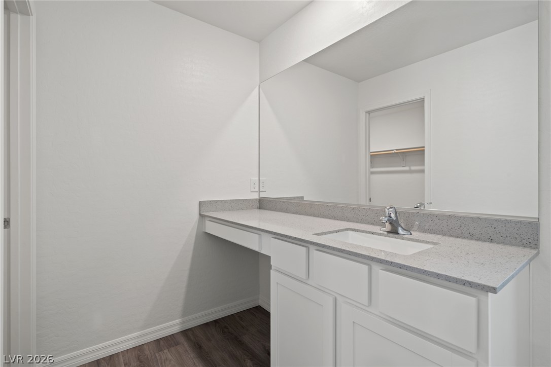 6758 Magnolia River Avenue Property Photo 7