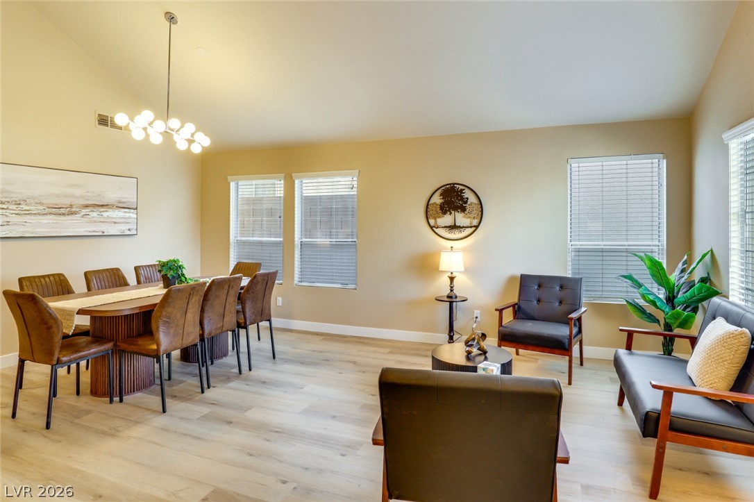 1045 Thornfield Lane Property Photo 12
