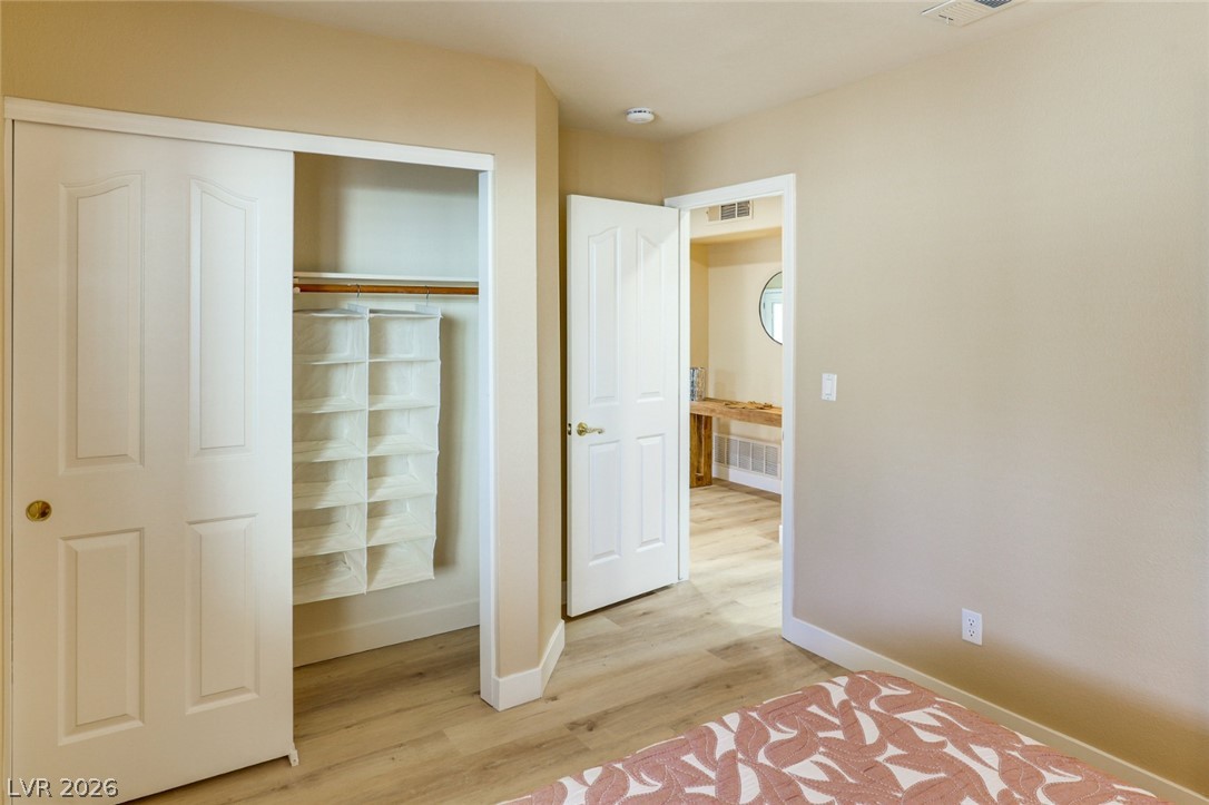 1045 Thornfield Lane Property Photo 17