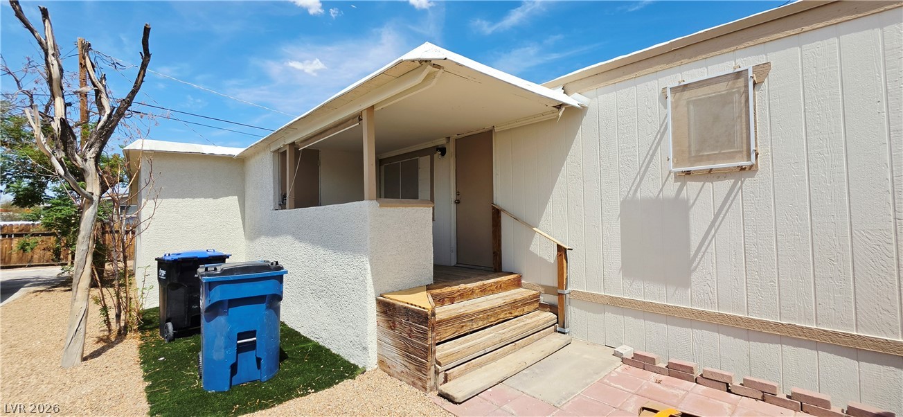 183 Mojave Lane Property Photo 2