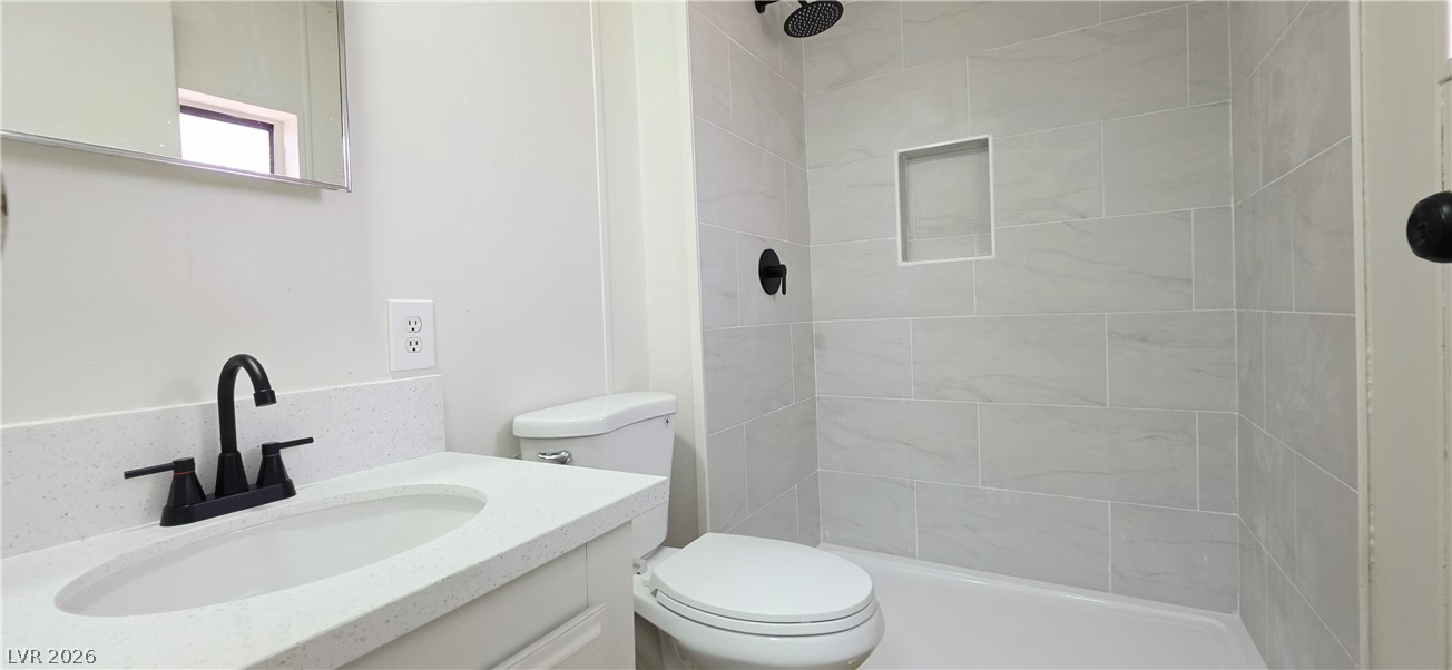 183 Mojave Lane Property Photo 8