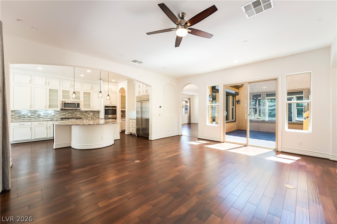 72 Rezzonico Drive Property Photo 17