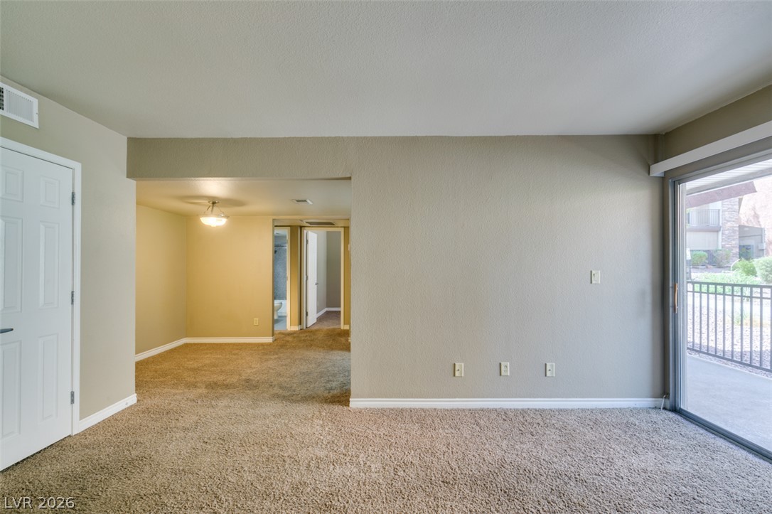 4450 Sandy River Drive 93 Property Photo 13