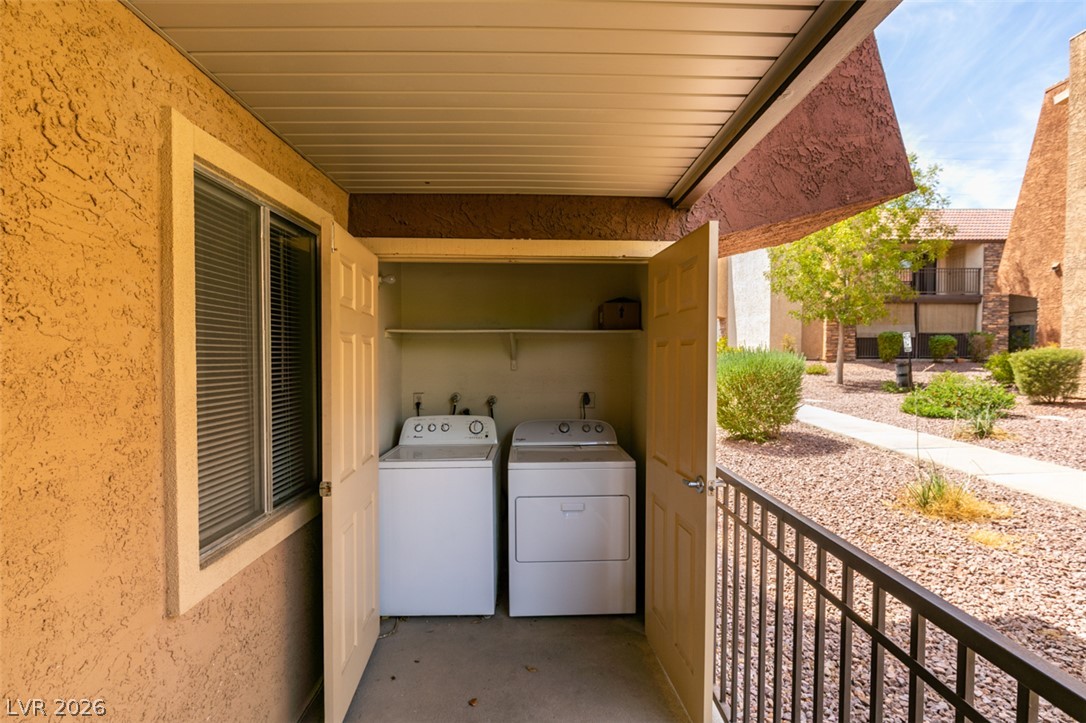 4450 Sandy River Drive 93 Property Photo 40