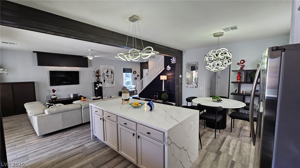 7007 Positano Hill Avenue Property Photo 7