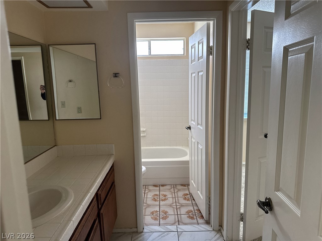 3618 Edinburgh Drive Property Photo 8
