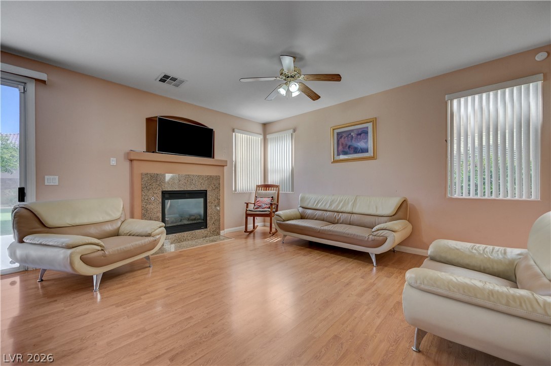 4024 Sea Hero Street Property Photo 8