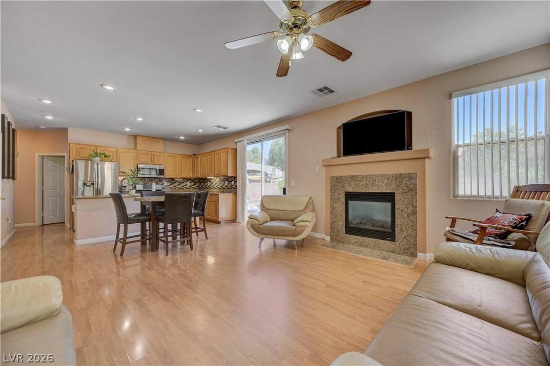 4024 Sea Hero Street Property Photo 11