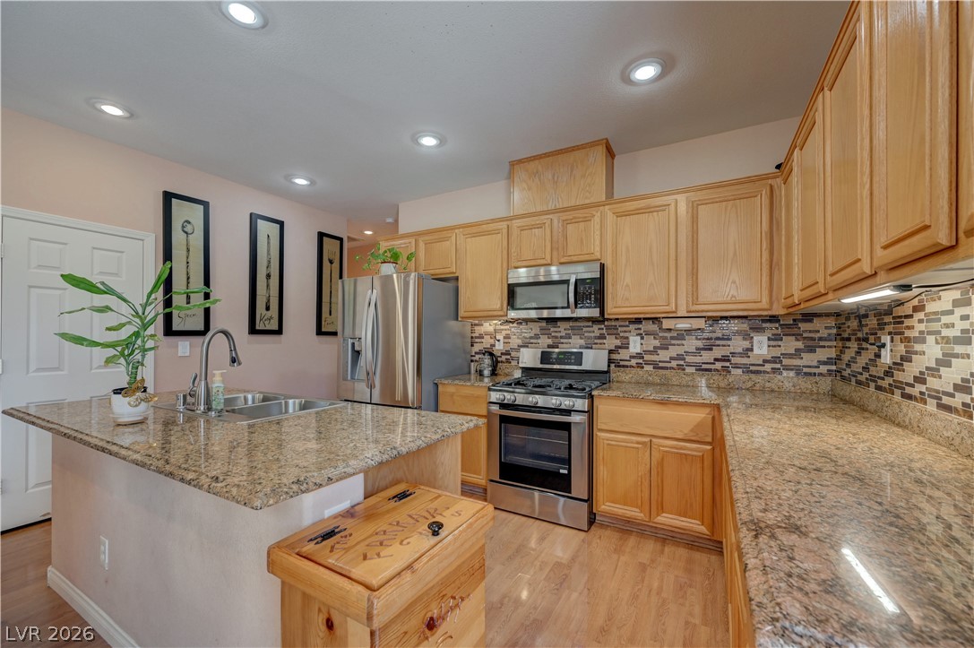 4024 Sea Hero Street Property Photo 13