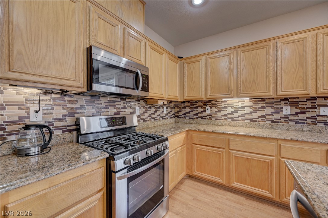 4024 Sea Hero Street Property Photo 17
