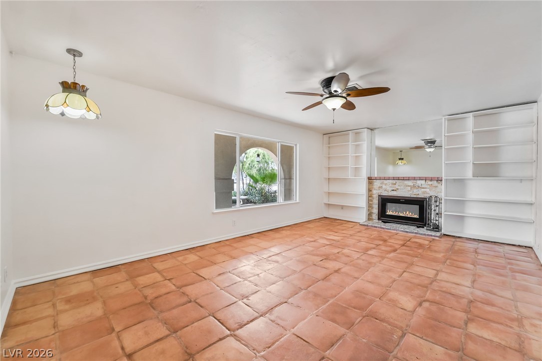 6604 Larchwood Lane Property Photo 3