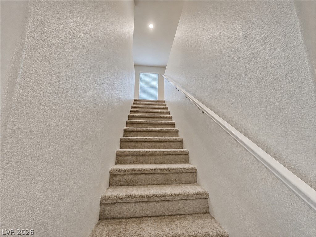 5640 Autumn Cliffs Way Property Photo 18