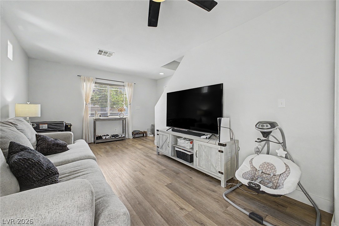 5208 Paradise Valley Avenue Property Photo 4