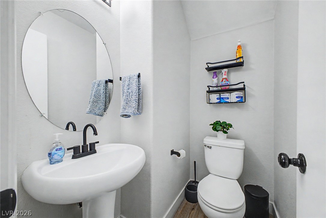 5208 Paradise Valley Avenue Property Photo 12