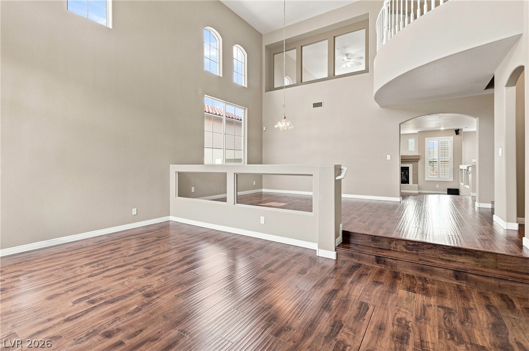 1464 European Drive Property Photo 3