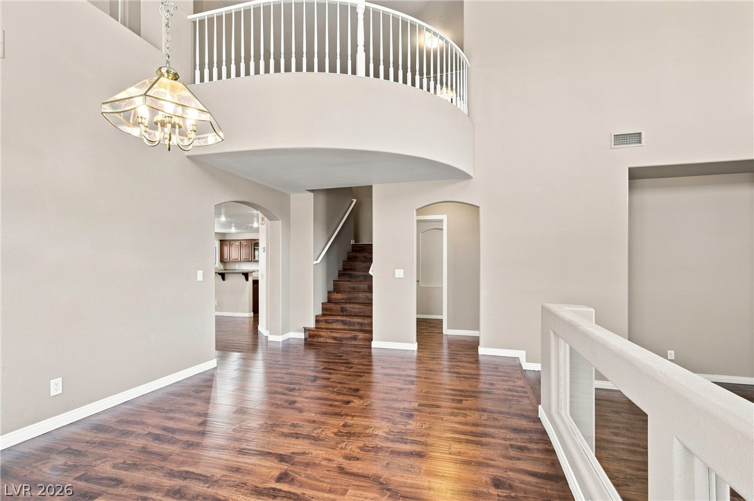 1464 European Drive Property Photo 7