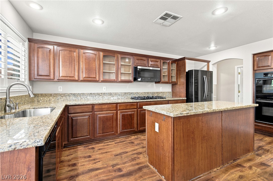 1464 European Drive Property Photo 15