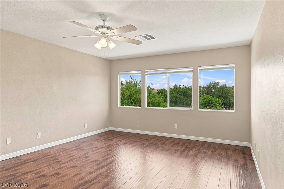 1464 European Drive Property Photo 38