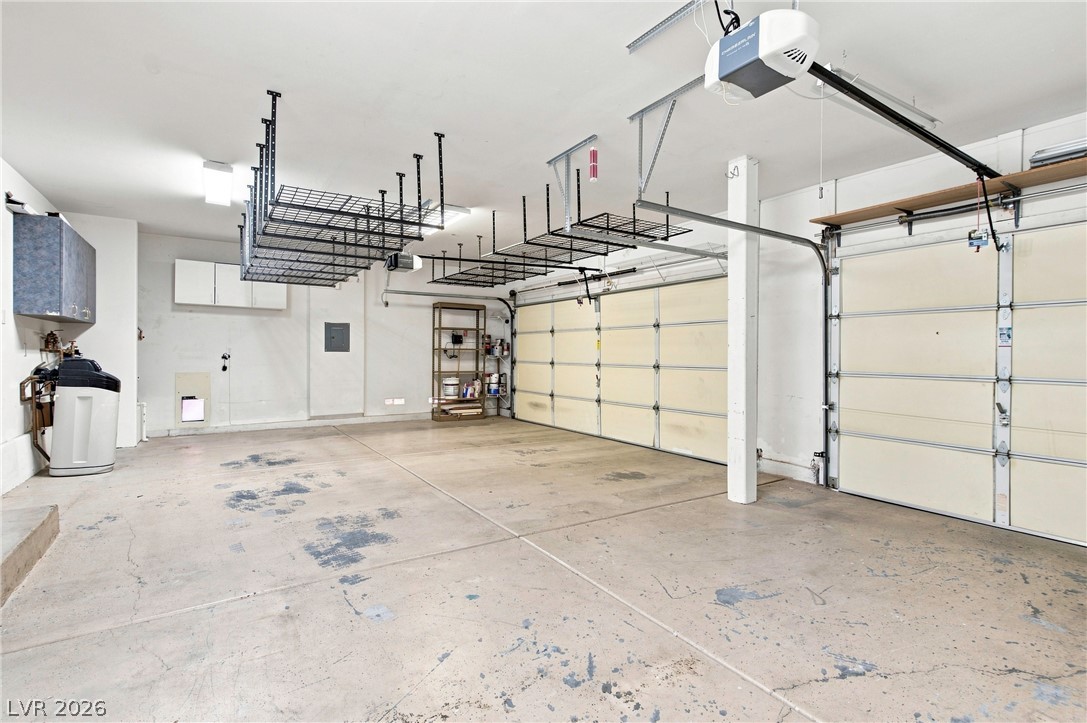 1464 European Drive Property Photo 48