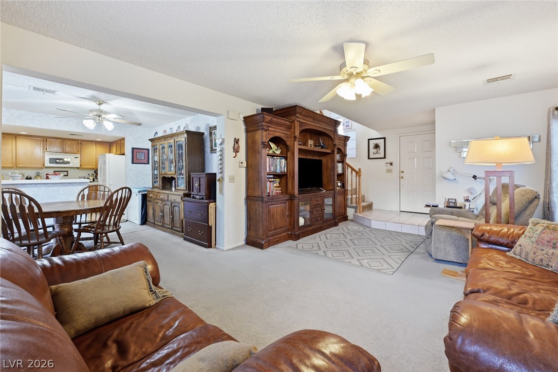 937 Plantation Acres Street Property Photo 6