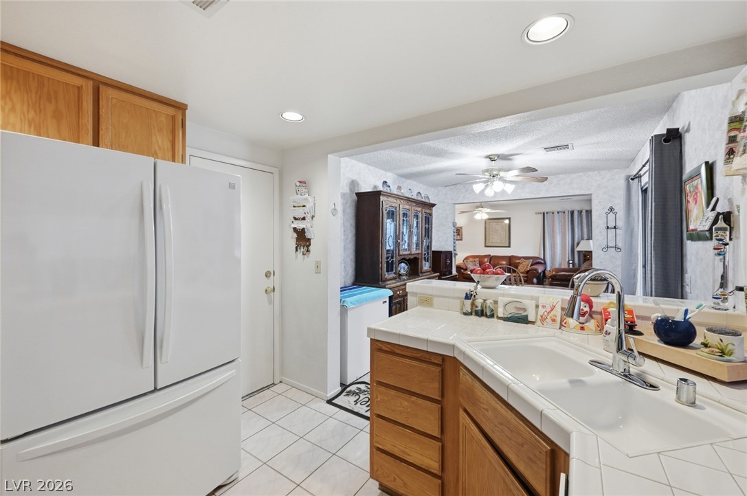 937 Plantation Acres Street Property Photo 11