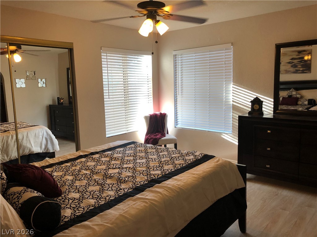 2200 South Fort Apache Road 2199 Property Photo 8