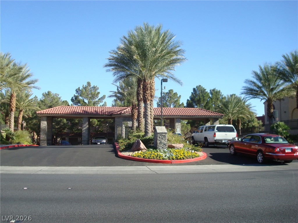2200 South Fort Apache Road 2199 Property Photo 26