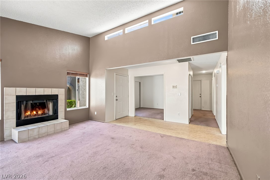 2124 Pebble Creek Lane Property Photo 9