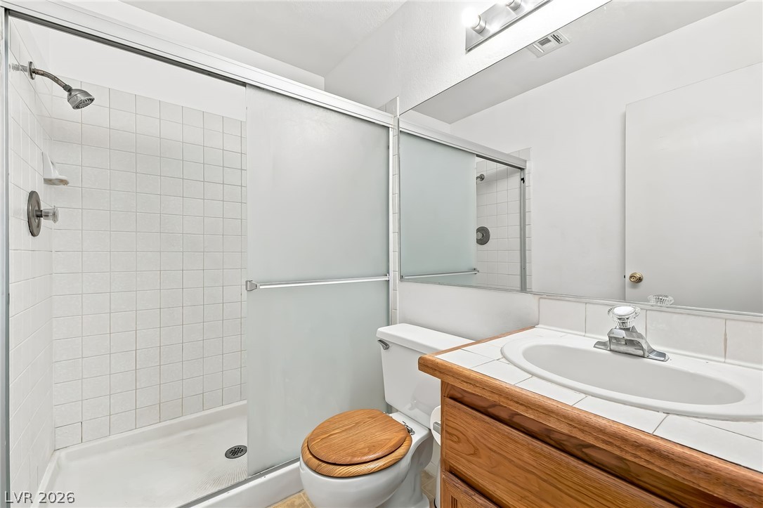 2124 Pebble Creek Lane Property Photo 29