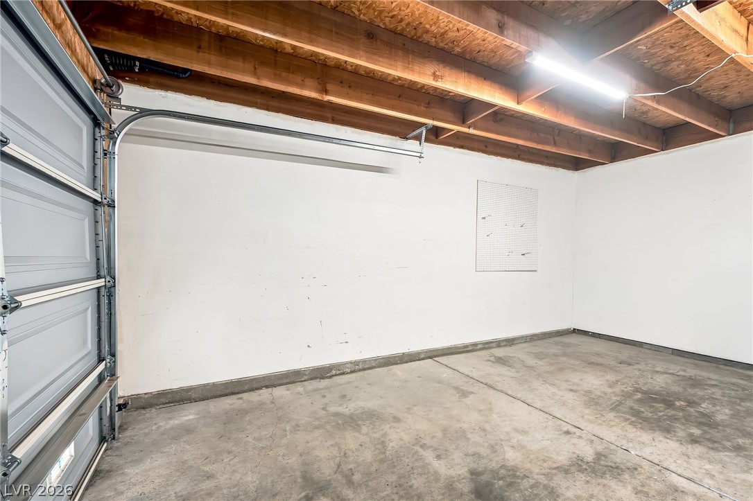 2124 Pebble Creek Lane Property Photo 42