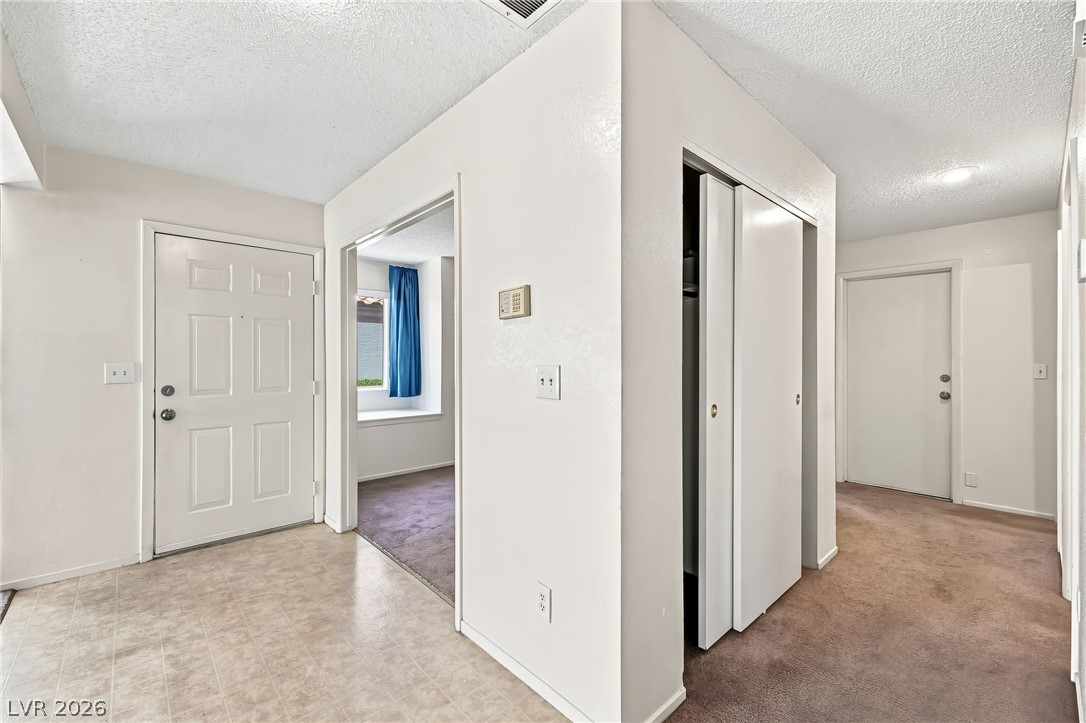 2124 Pebble Creek Lane Property Photo 48