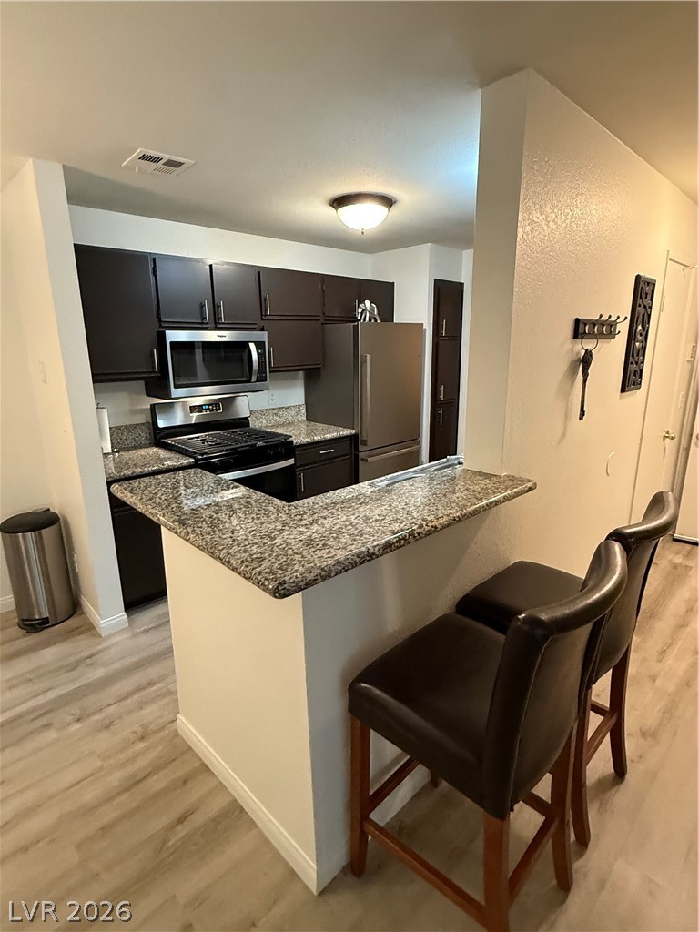 2200 South Fort Apache Road 2172 Property Photo 3