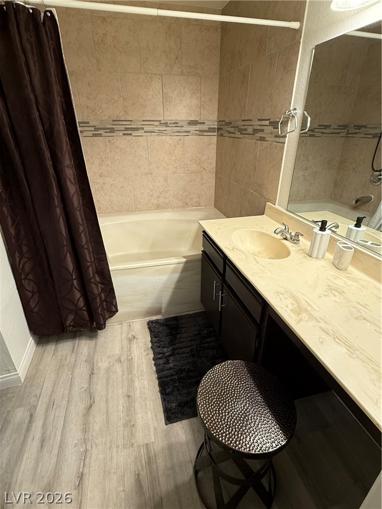 2200 South Fort Apache Road 2172 Property Photo 9