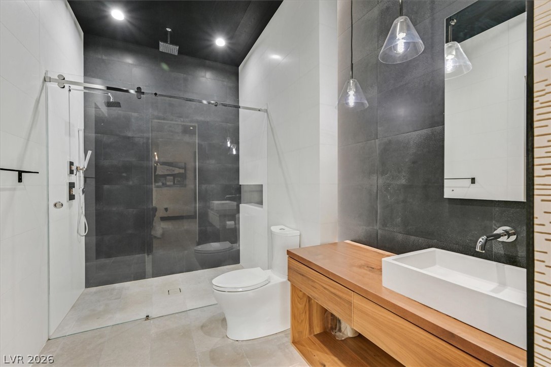 4155 Badura Avenue Property Photo 34