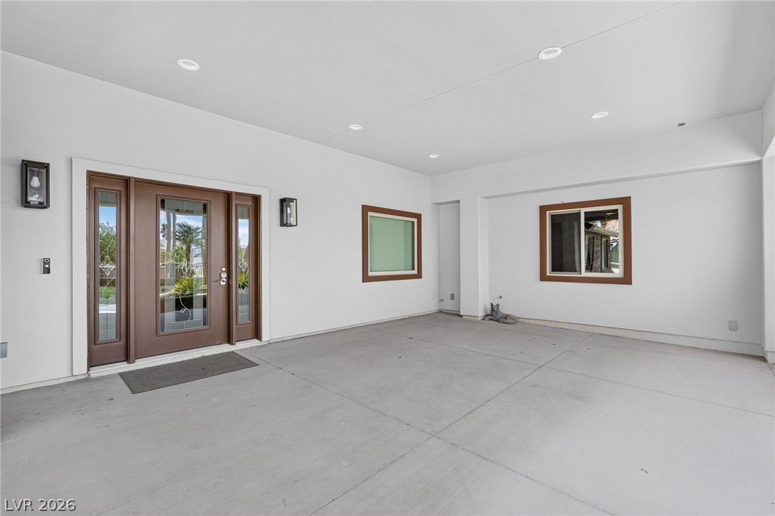 8030 La Cienega Street Property Photo 18